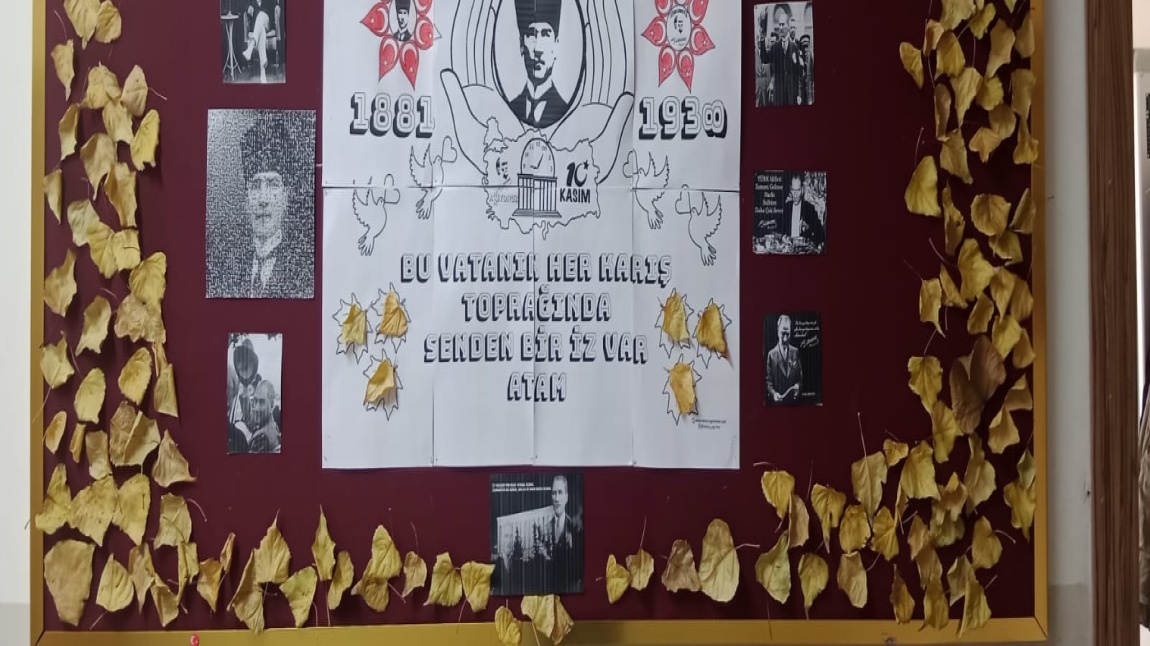 10 Kasım Atatürk'ü Anma Günü ve Atatürk Haftasına Yönelik Okul Panomuz 